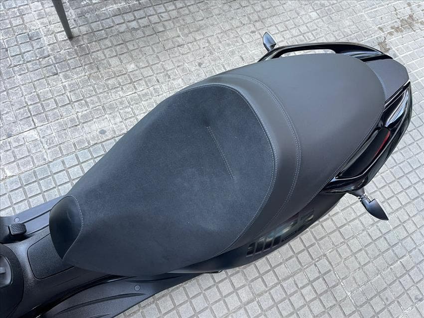 PIAGGIO MP3 300 HPE - Image 17