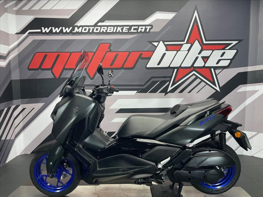 YAMAHA X-MAX 125 ABS - Image 17