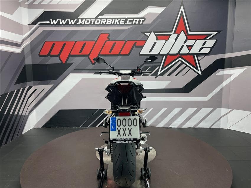 YAMAHA MT-07 ABS - Image 2