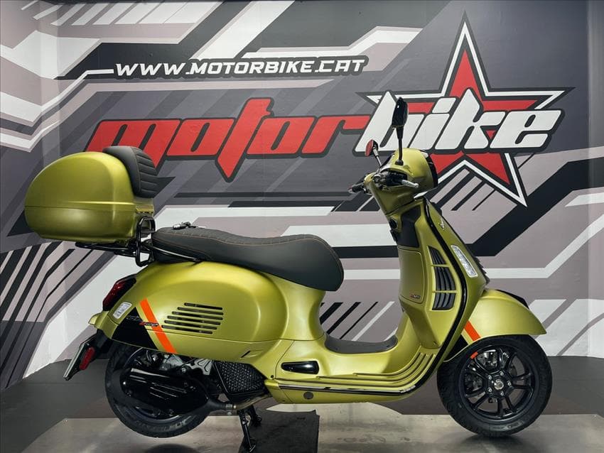 VESPA GTS SUPER 125 - Image 1