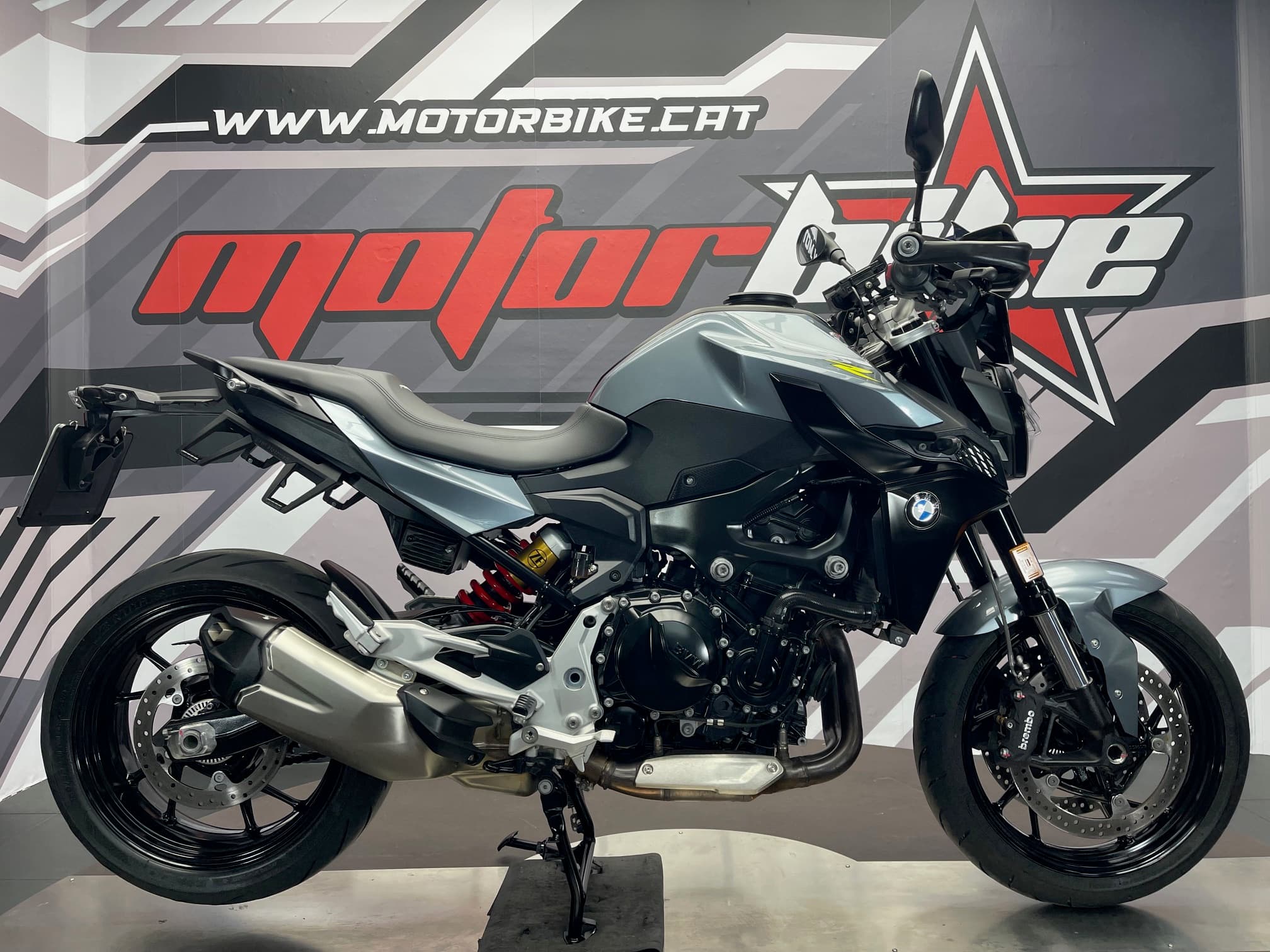 BMW F 900 R - Image 1