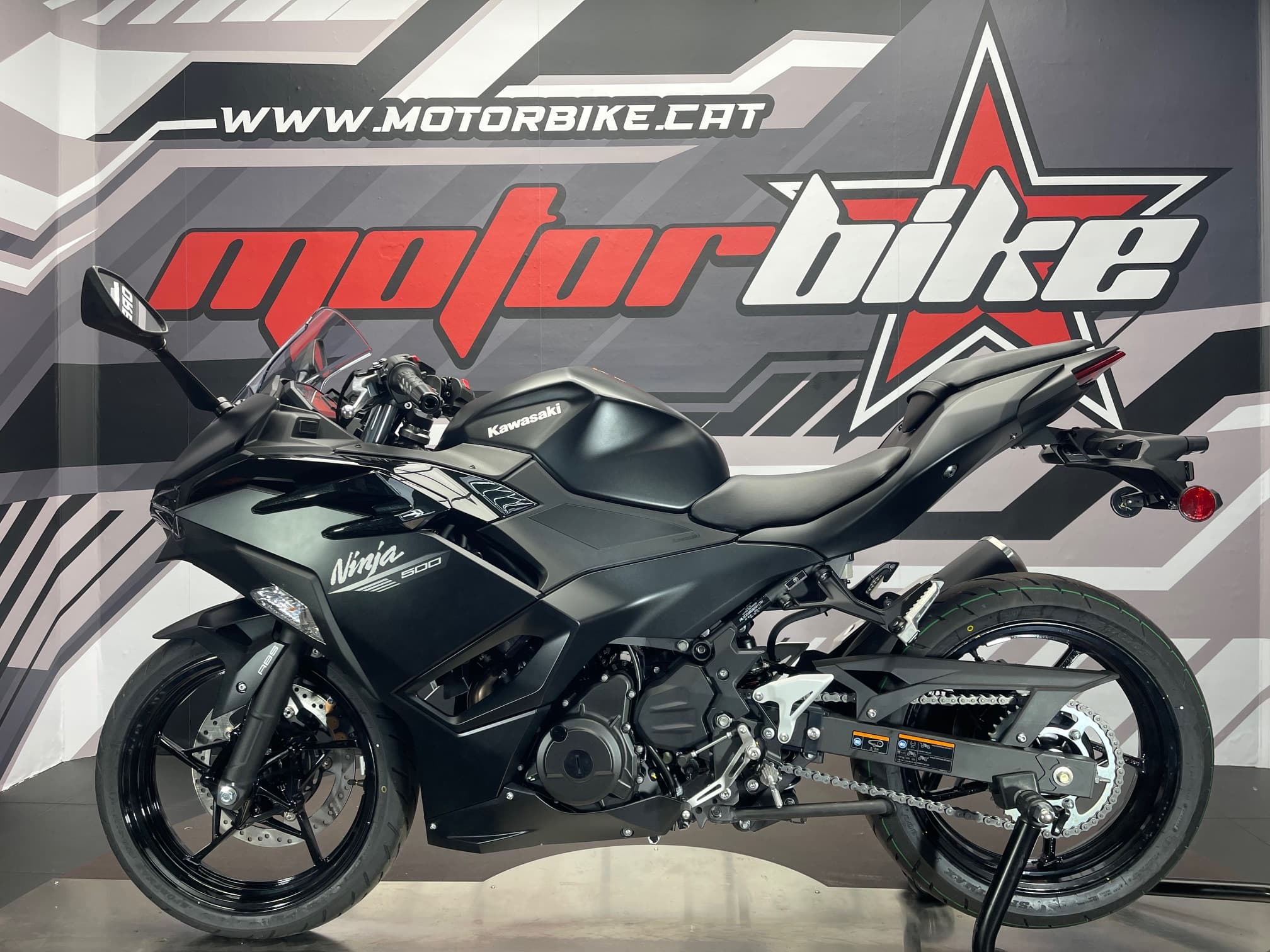 KAWASAKI NINJA 500 - Image 2