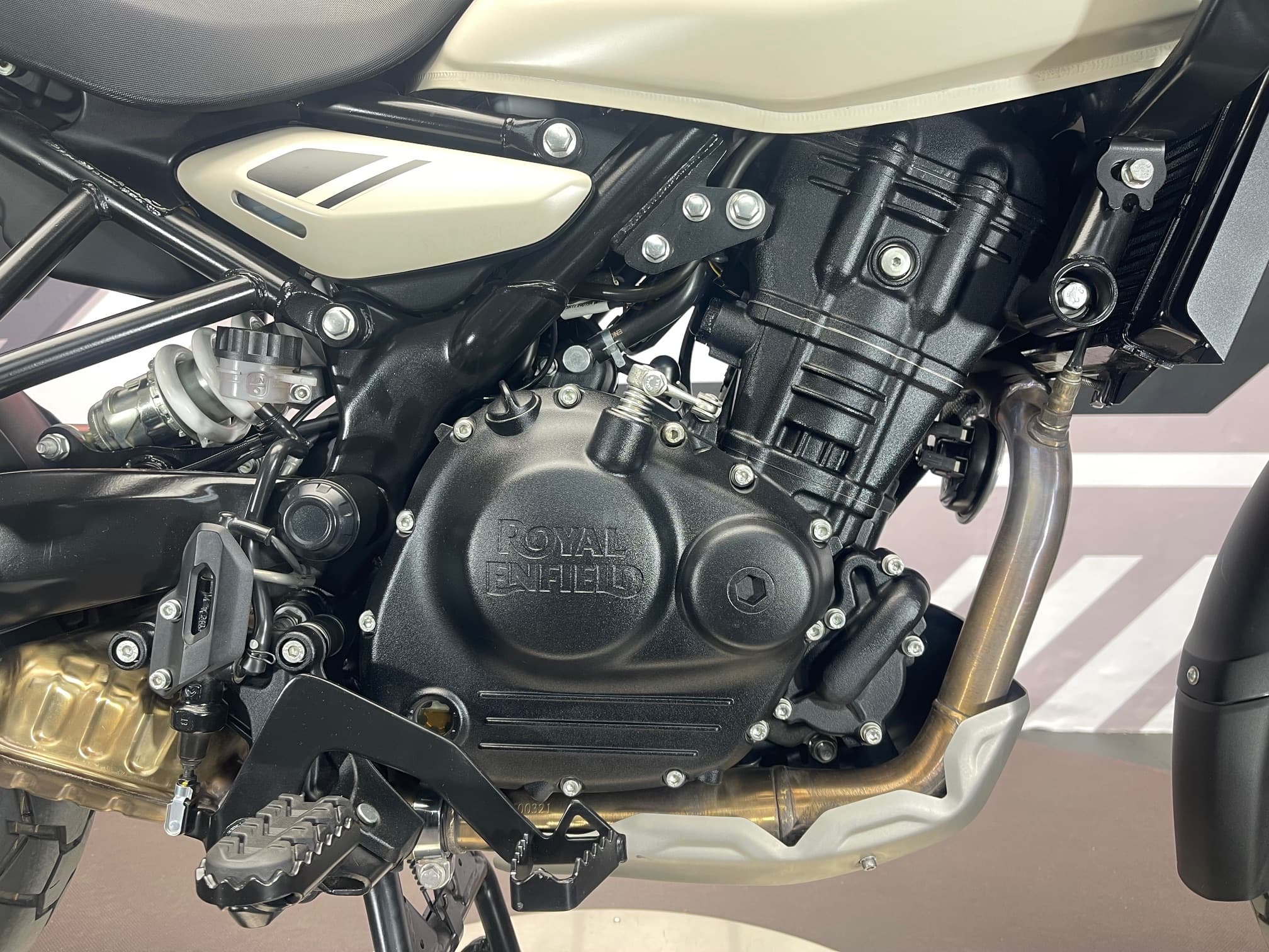ROYAL ENFIELD HIMALAYAN - Image 16
