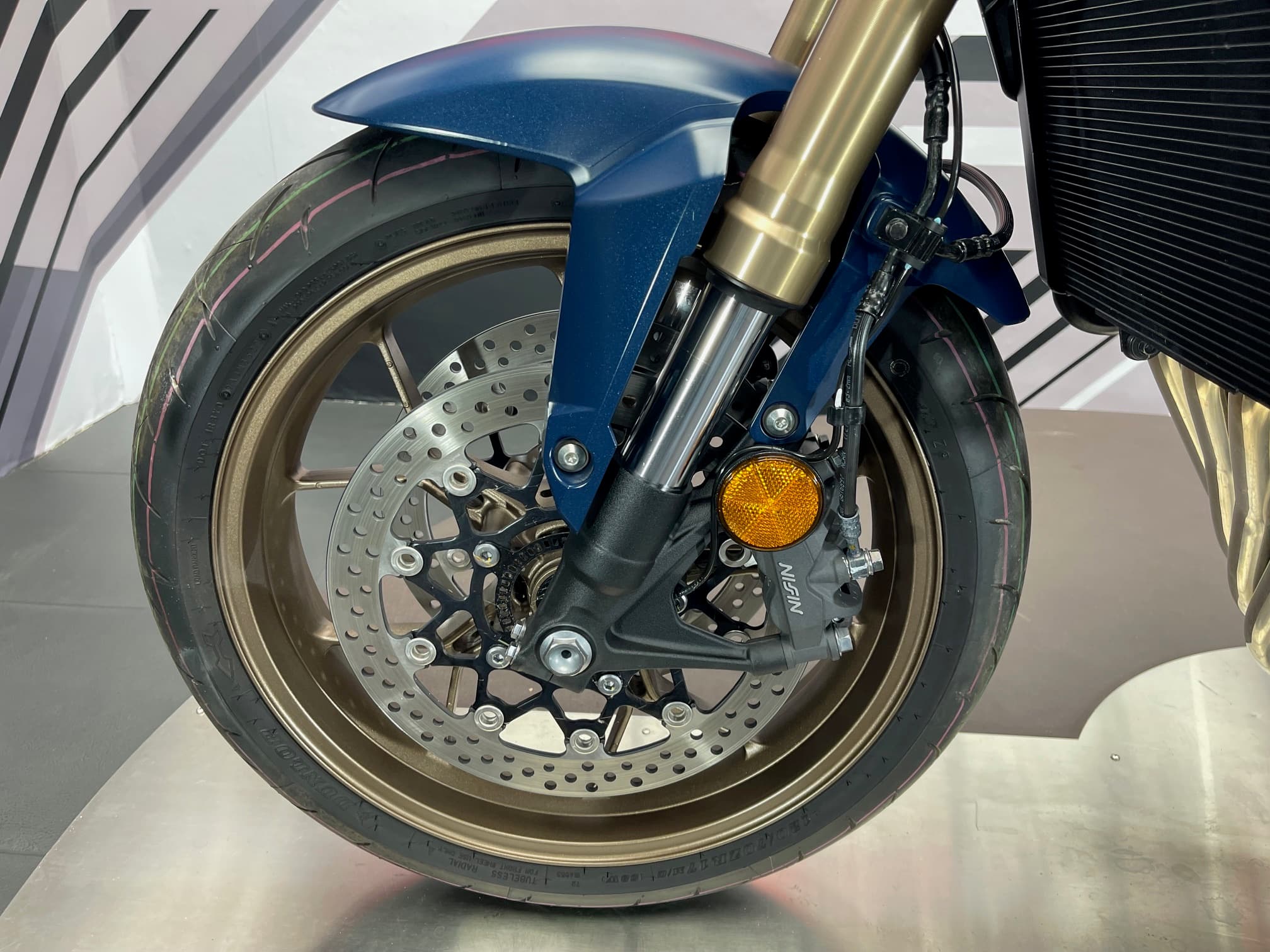 HONDA CB 650 R - Image 18