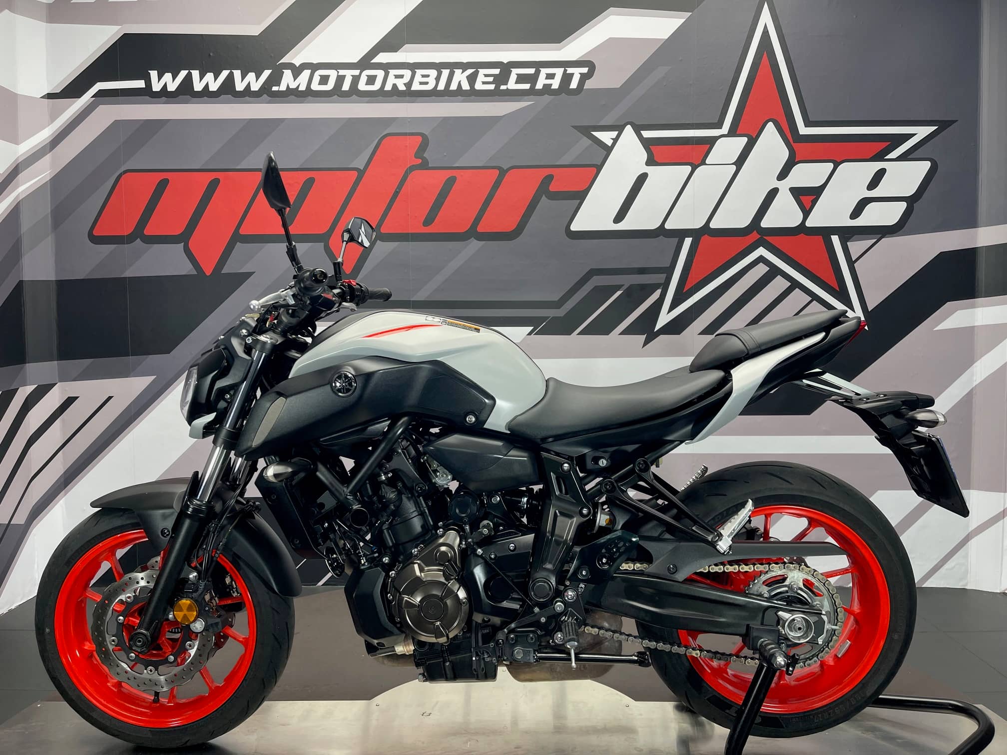 YAMAHA MT-07 ABS - Image 2